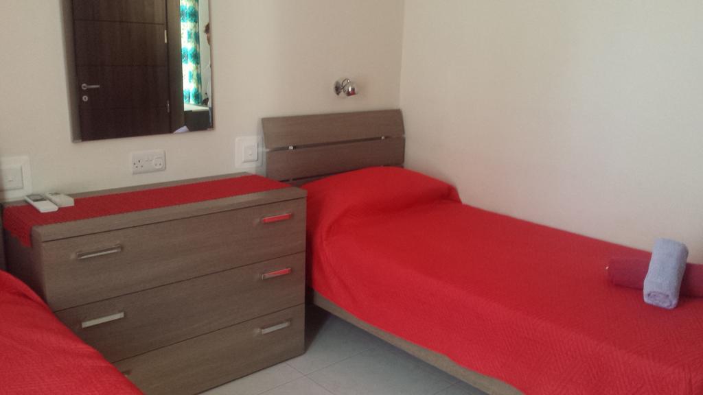מרססקלה Apartment Triq Is-Silla מראה חיצוני תמונה